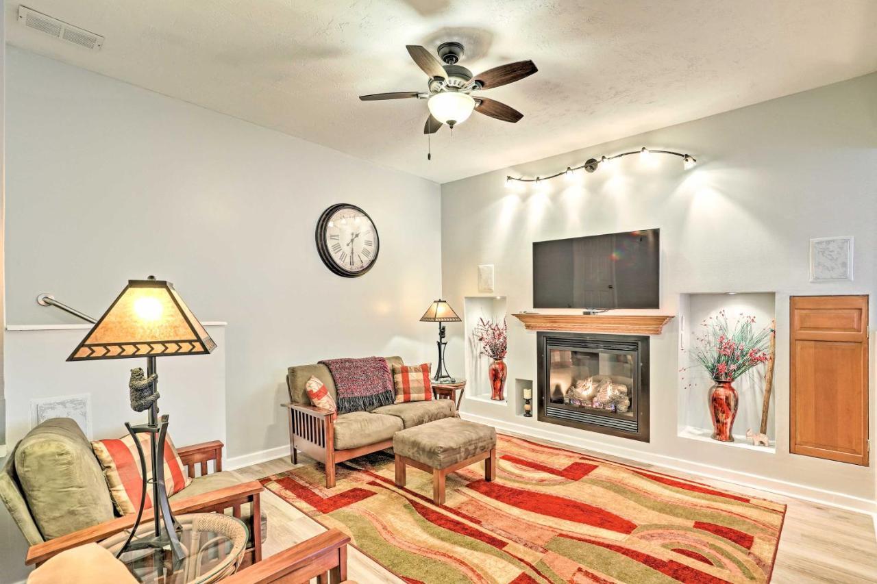 Asheville Mountain Getaway With Patio And Koi Pond! ภายนอก รูปภาพ