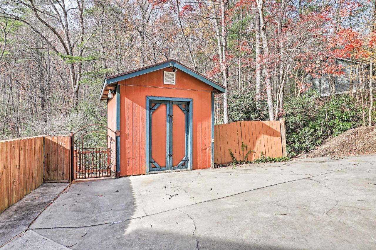 Asheville Mountain Getaway With Patio And Koi Pond! ภายนอก รูปภาพ