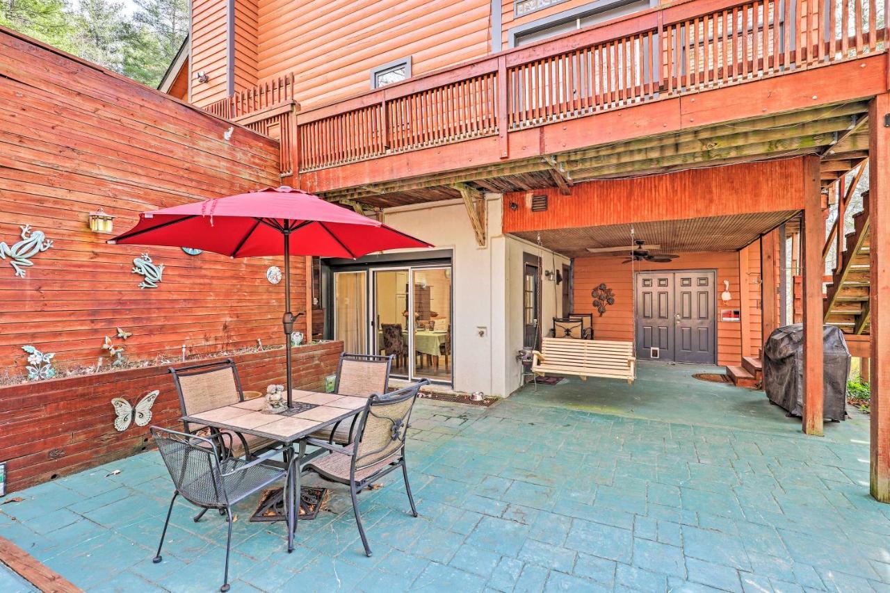 Asheville Mountain Getaway With Patio And Koi Pond! ภายนอก รูปภาพ